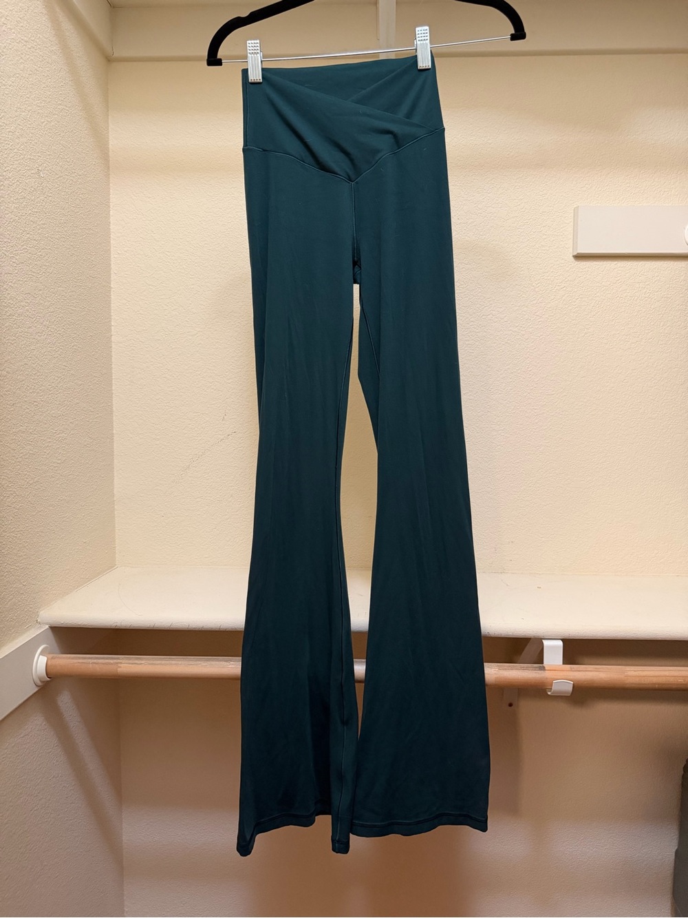 High-Waist Flared Leggings - forest green